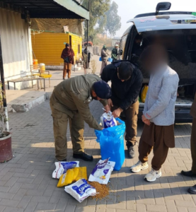 اٹک پولیس کی بڑی کاروائی، بلی کی خوراک کے پیکٹس میں چھپا کر بین الصوبائی منشیات سمگلنگ کی کوشش ناکام